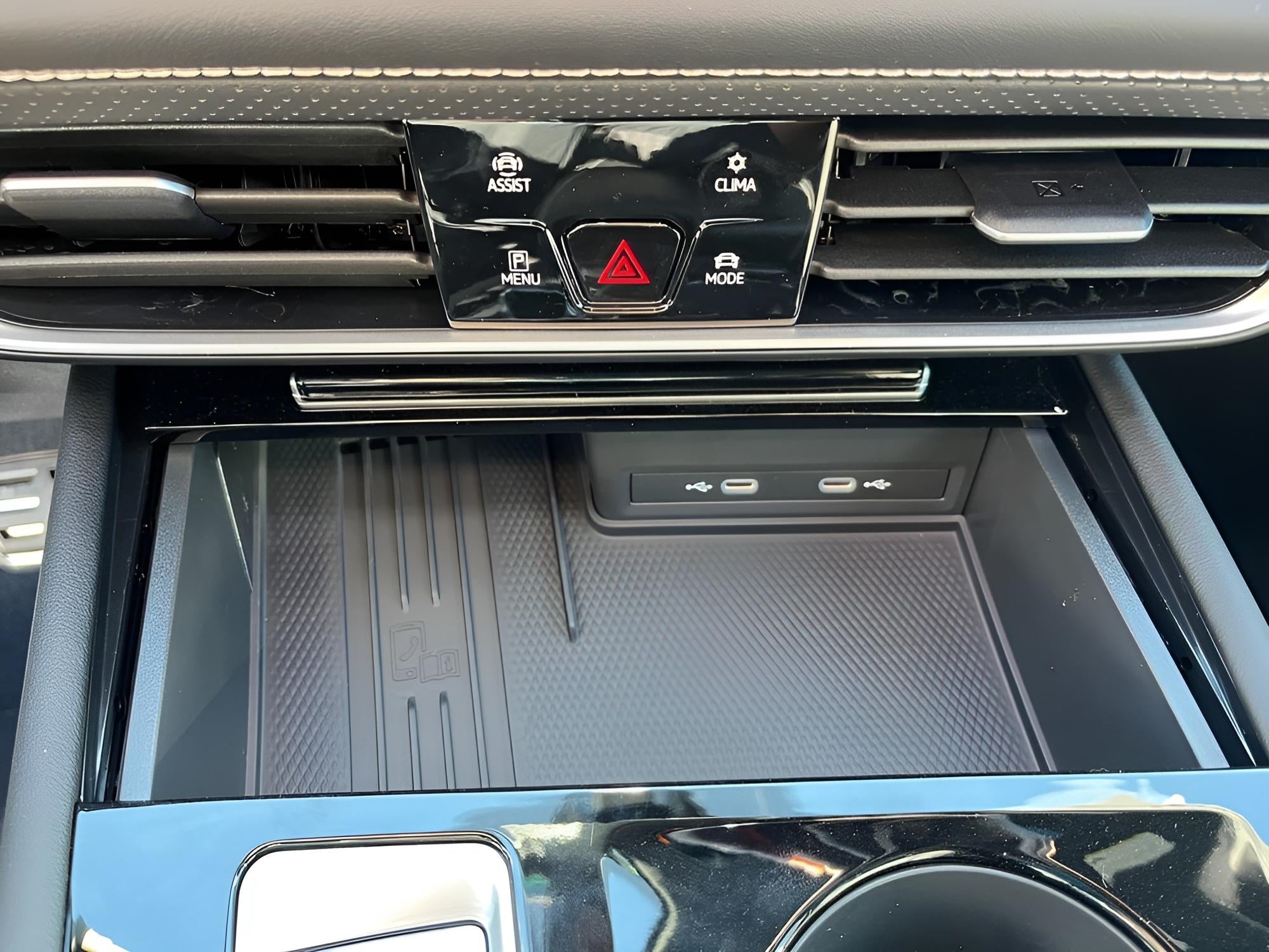 2026 Volkswagen Atlas Cross Sport 2.0T SEL Premium R-Line 4MOTION