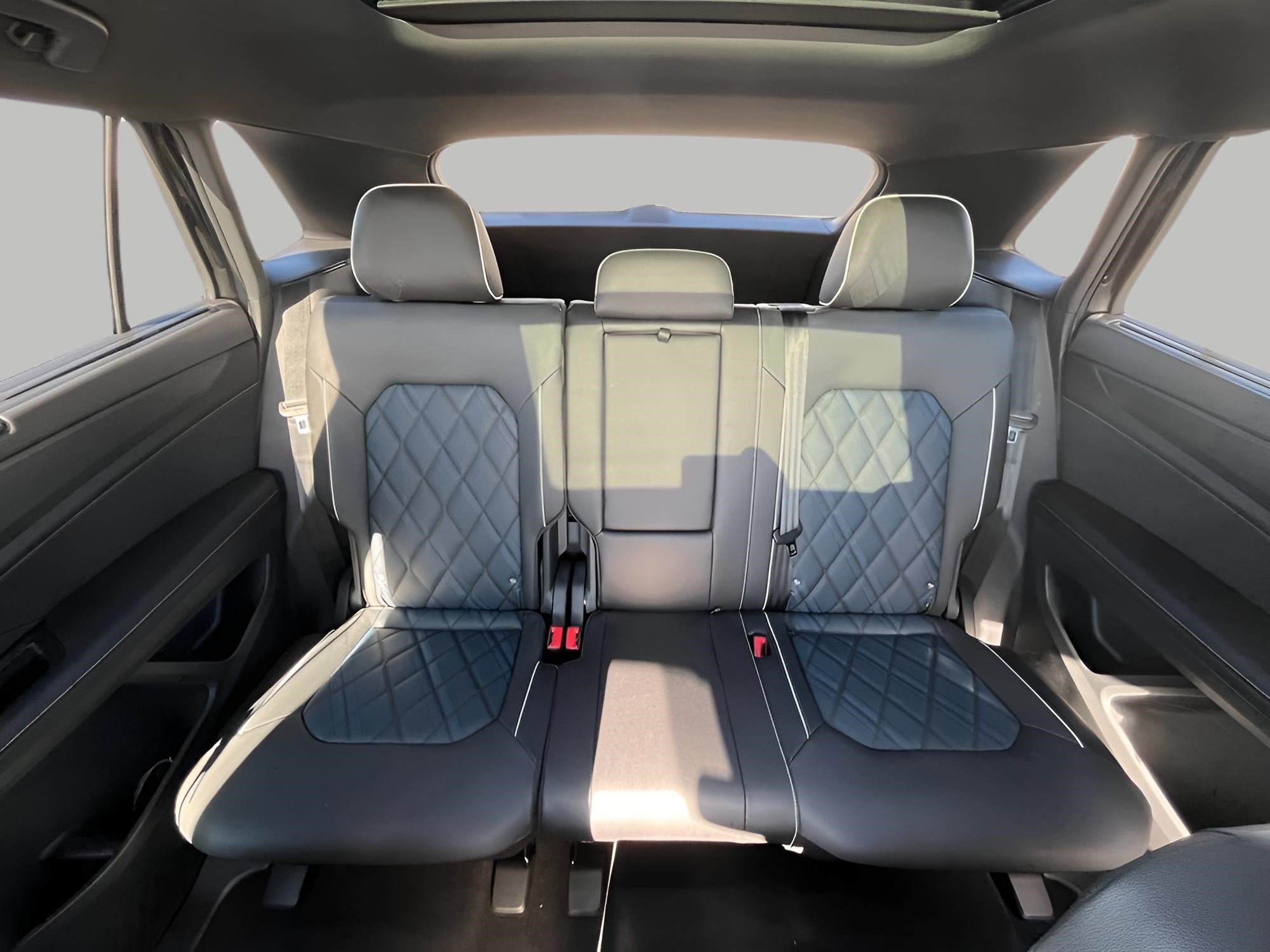 2026 Volkswagen Atlas Cross Sport 2.0T SEL Premium R-Line 4MOTION