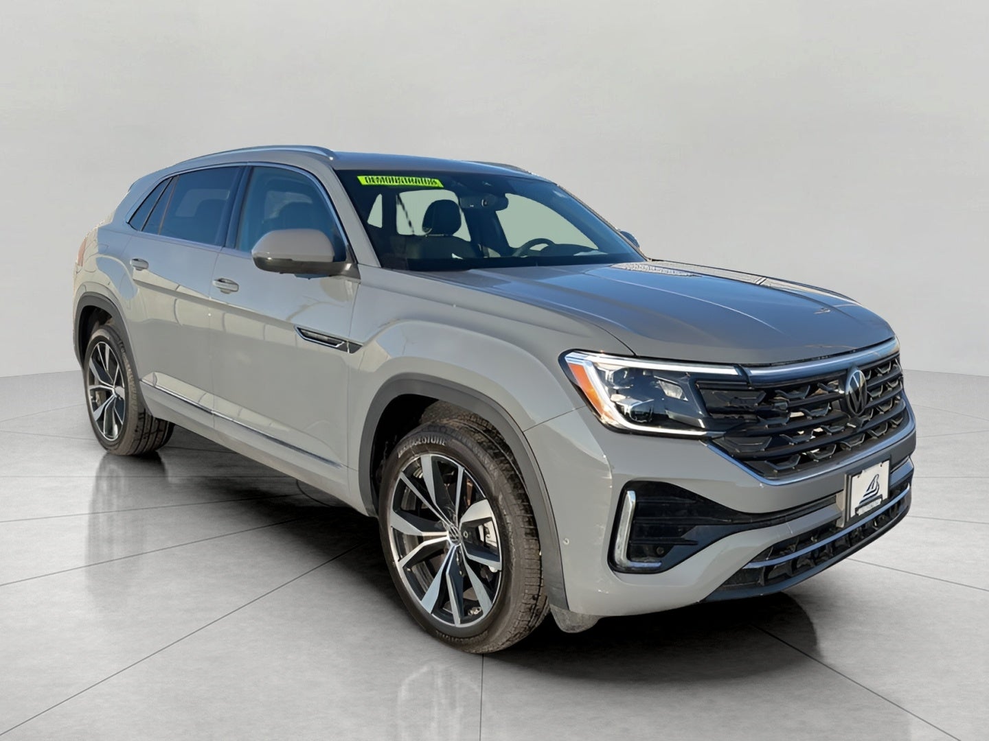 2026 Volkswagen Atlas Cross Sport 2.0T SEL Premium R-Line 4MOTION