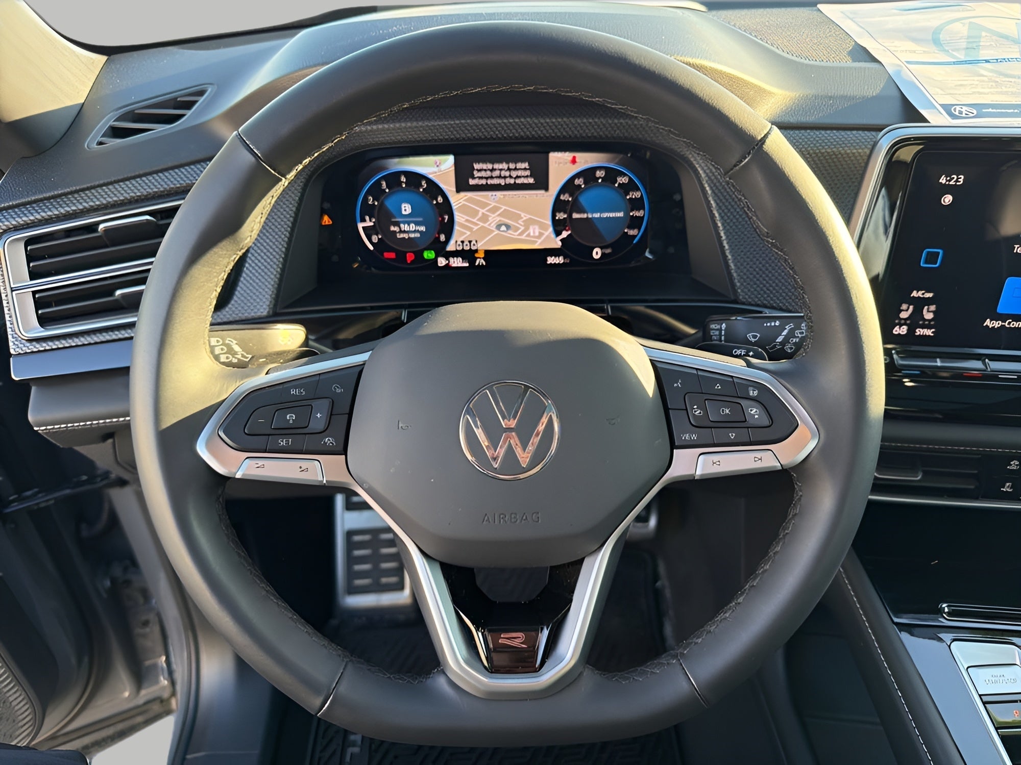 2026 Volkswagen Atlas Cross Sport 2.0T SEL Premium R-Line 4MOTION