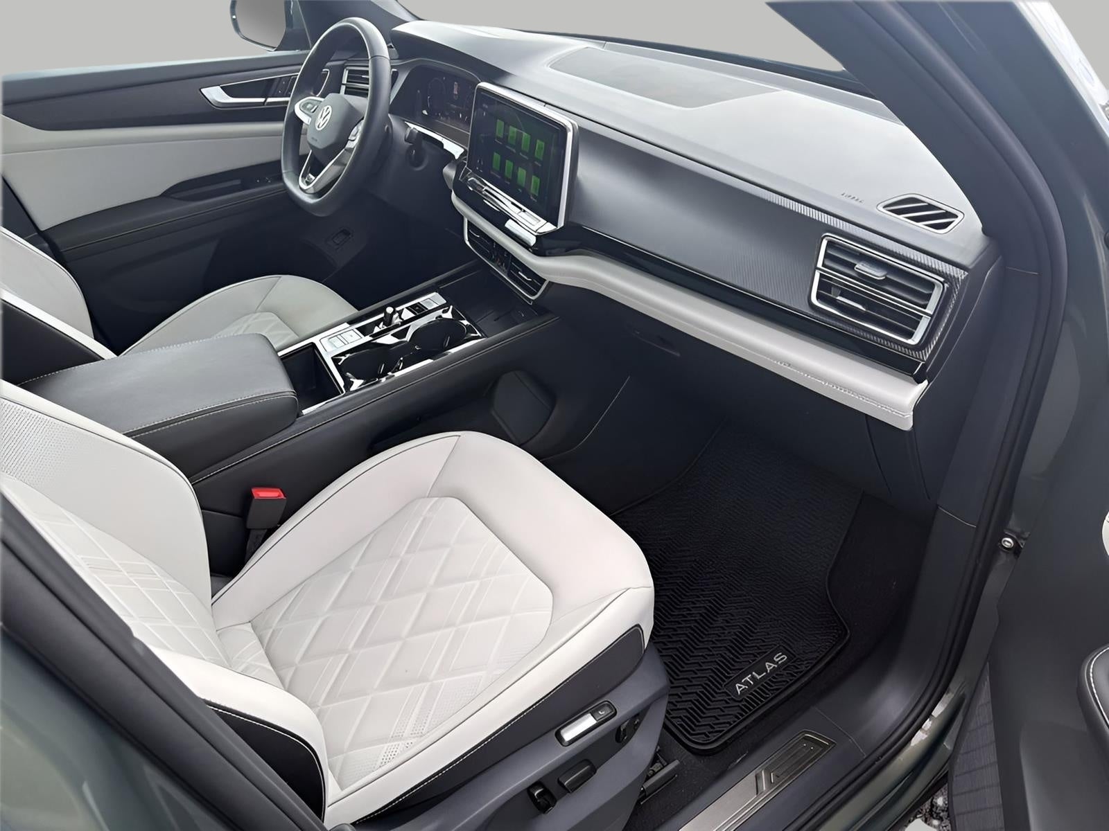 2025 Volkswagen Atlas Cross Sport 2.0T SEL Premium R-Line 4MOTION