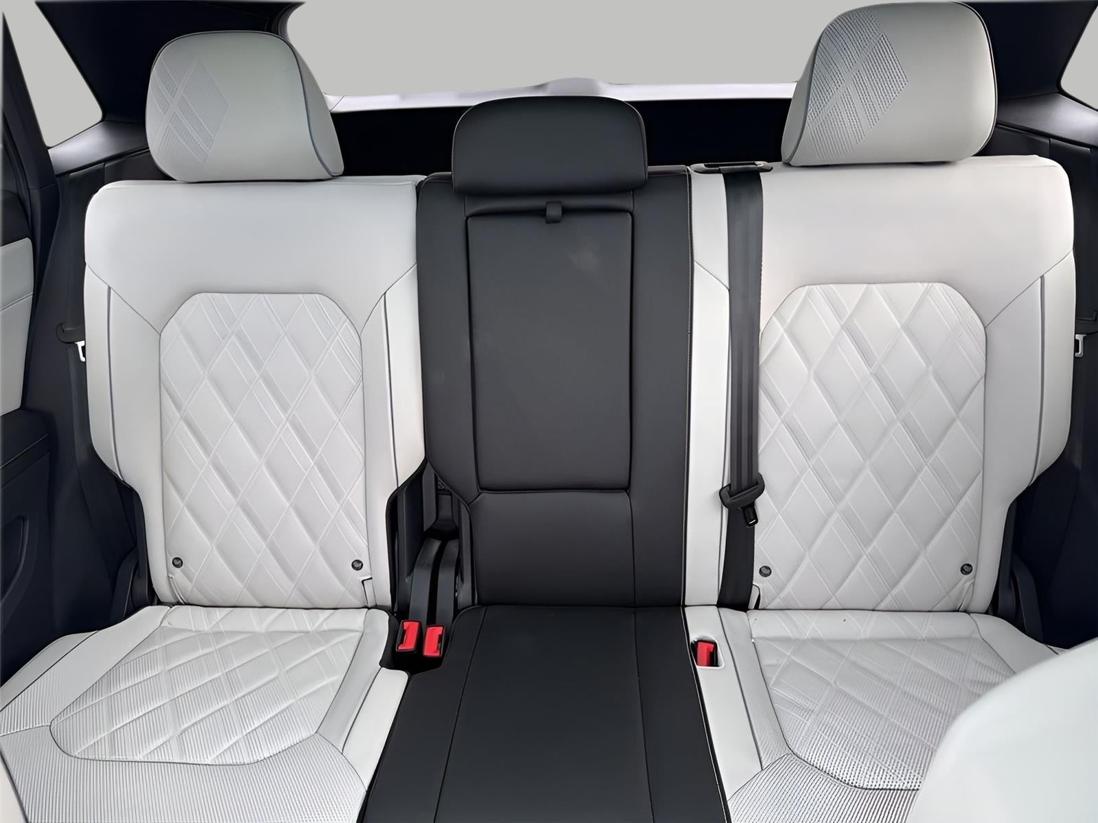 2025 Volkswagen Atlas Cross Sport 2.0T SEL Premium R-Line 4MOTION