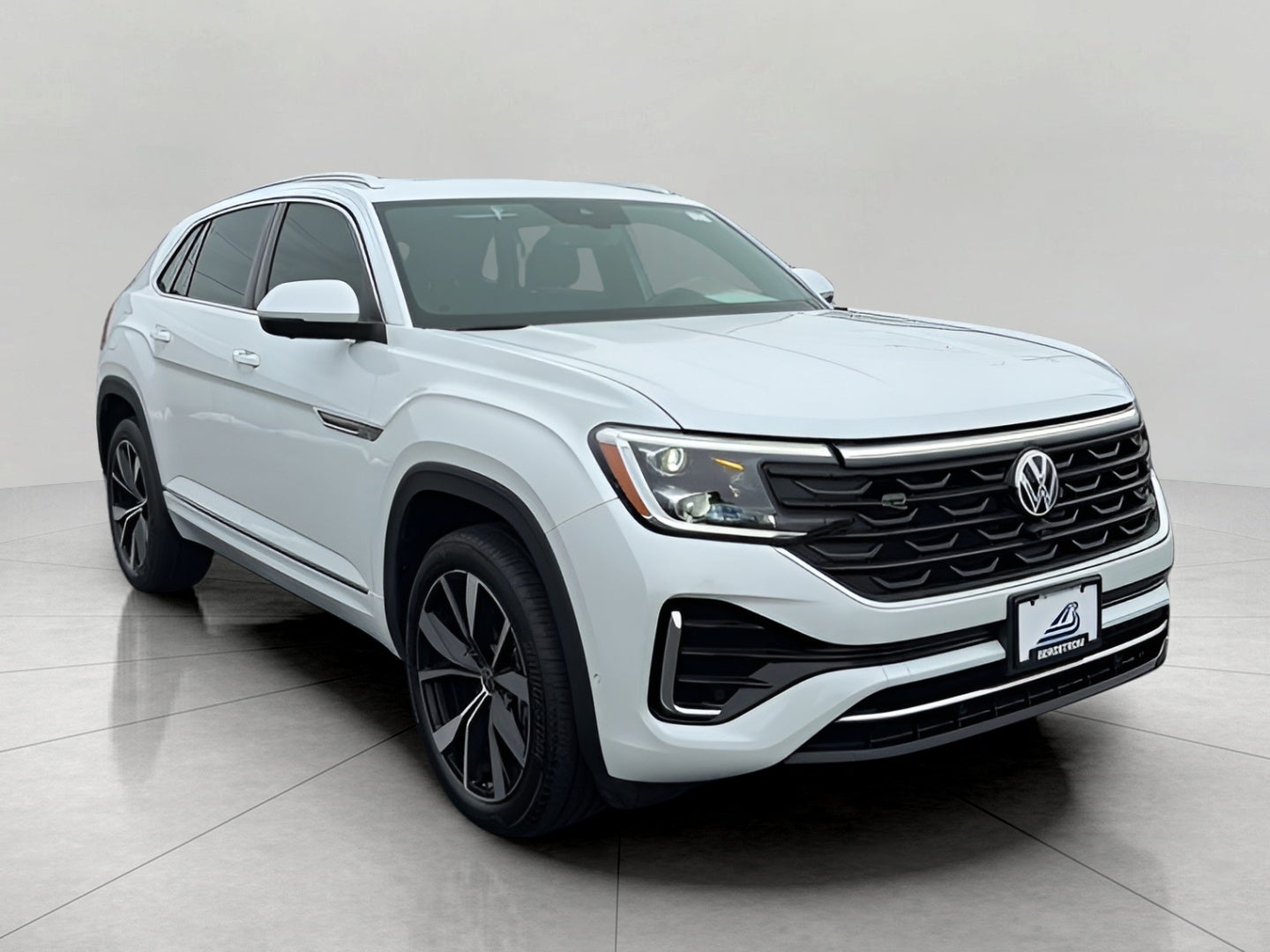 2025 Volkswagen Atlas Cross Sport 2.0T SEL Premium R-Line 4MOTION
