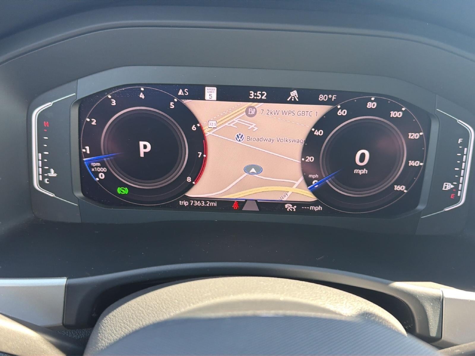2023 Volkswagen Atlas Cross Sport 3.6L V6 SEL Premium R-Line 4MOTION