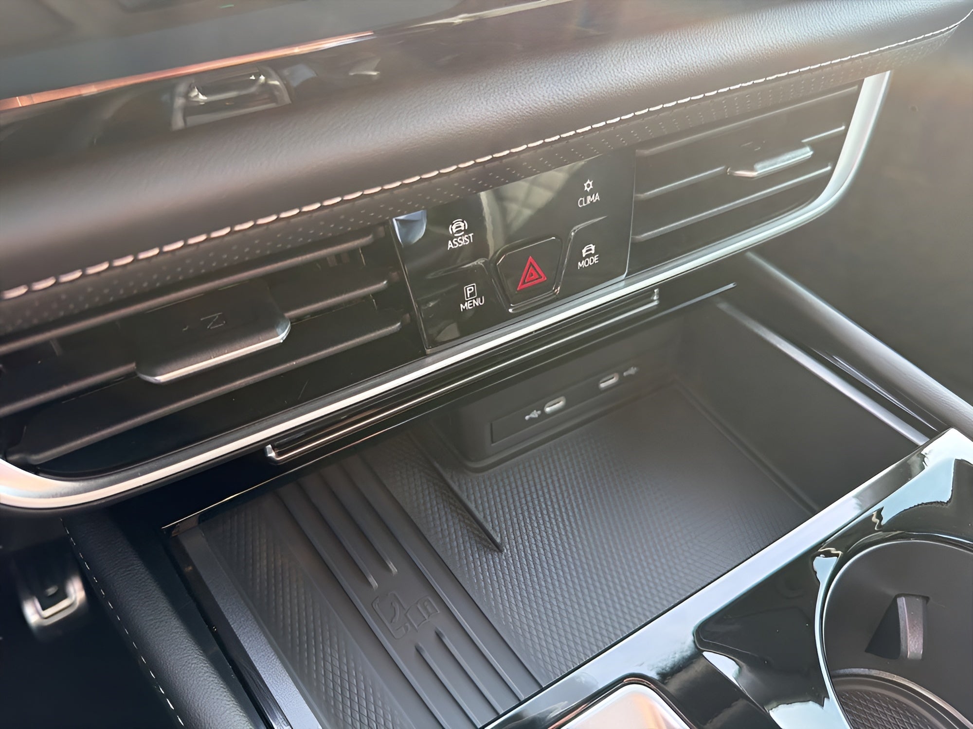 2026 Volkswagen Atlas 2.0T SEL Premium R-Line 4MOTION