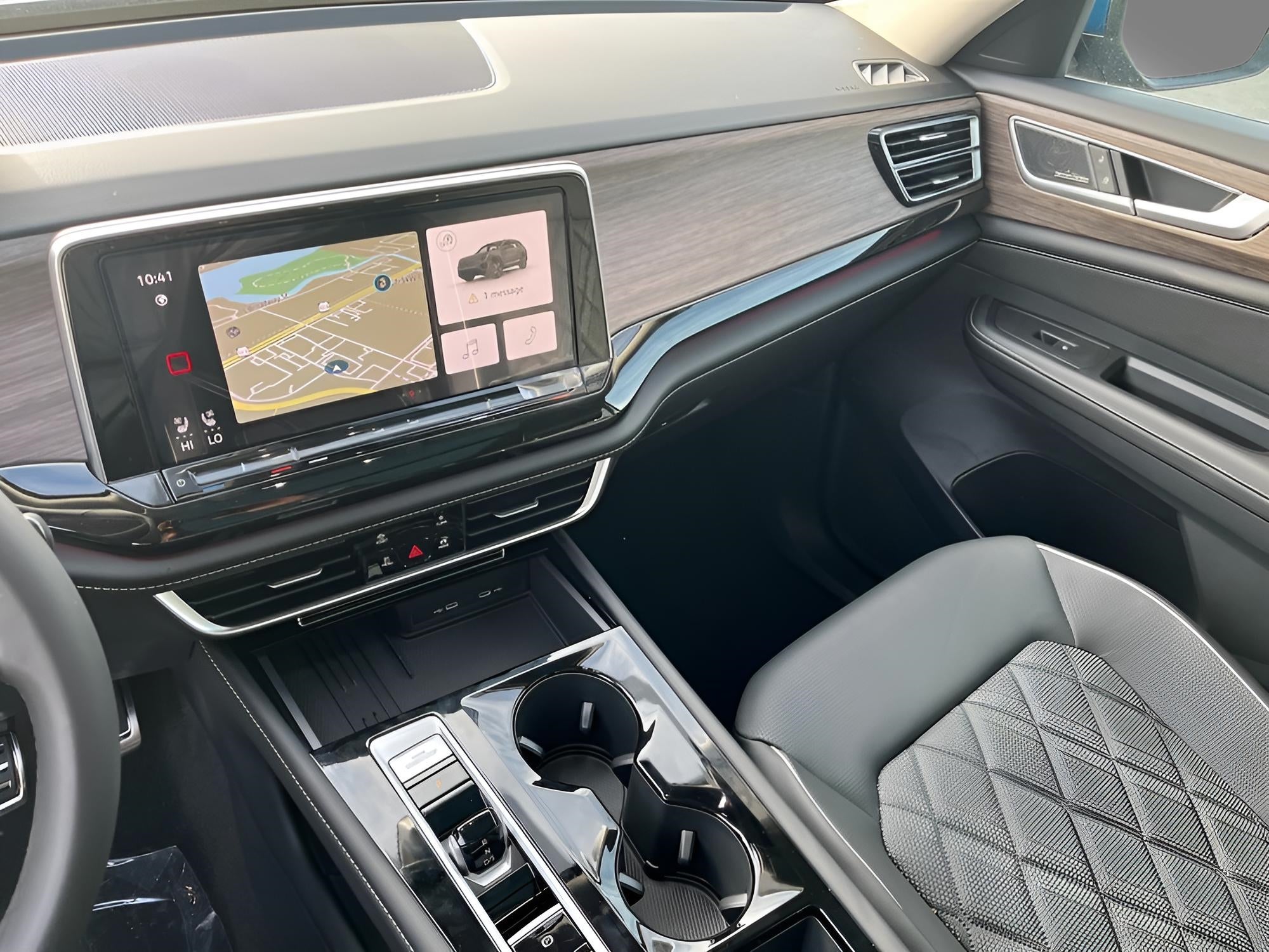 2026 Volkswagen Atlas 2.0T SEL Premium R-Line 4MOTION