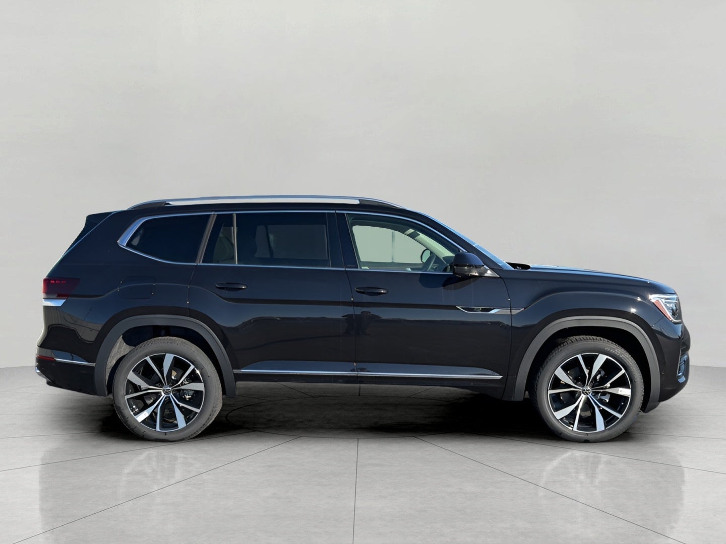 2026 Volkswagen Atlas 2.0T SEL Premium R-Line 4MOTION