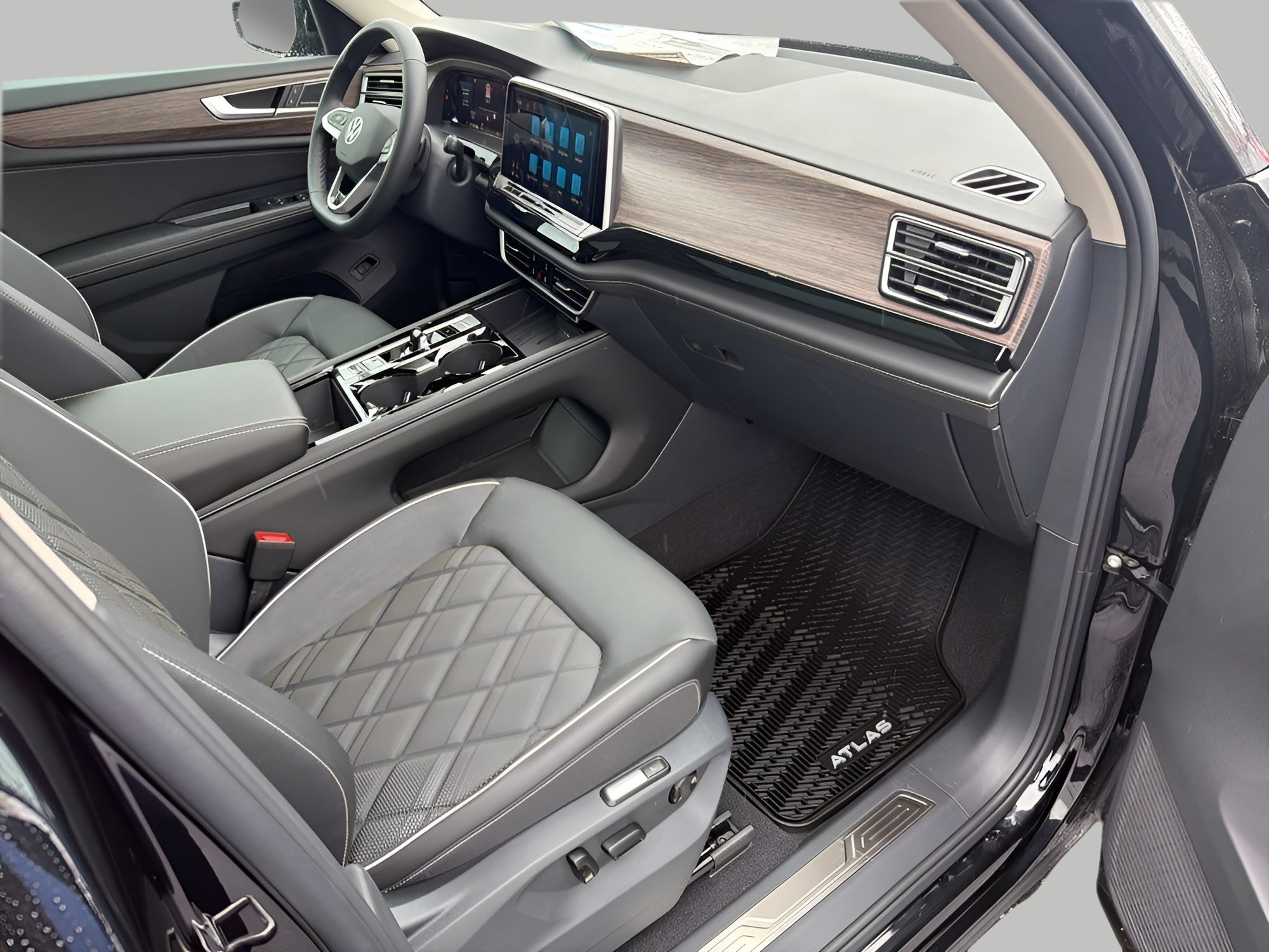 2026 Volkswagen Atlas 2.0T SEL Premium R-Line 4MOTION