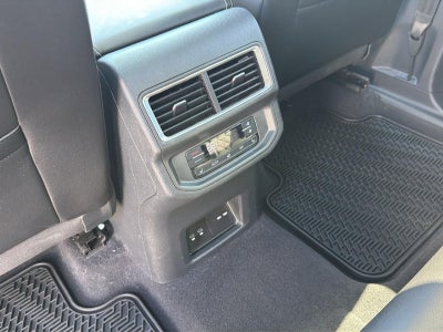 2024 Volkswagen Atlas 2.0T SEL Premium R-Line 4MOTION