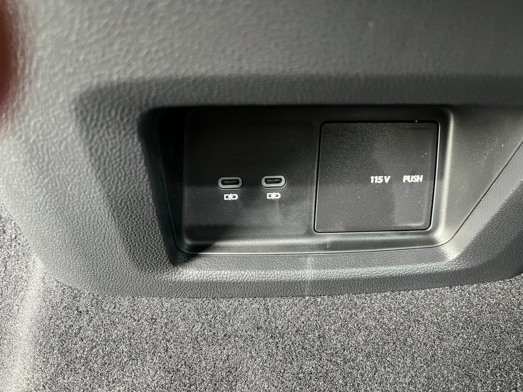 2026 Volkswagen Atlas Cross Sport 2.0T SE w/Technology 4MOTION