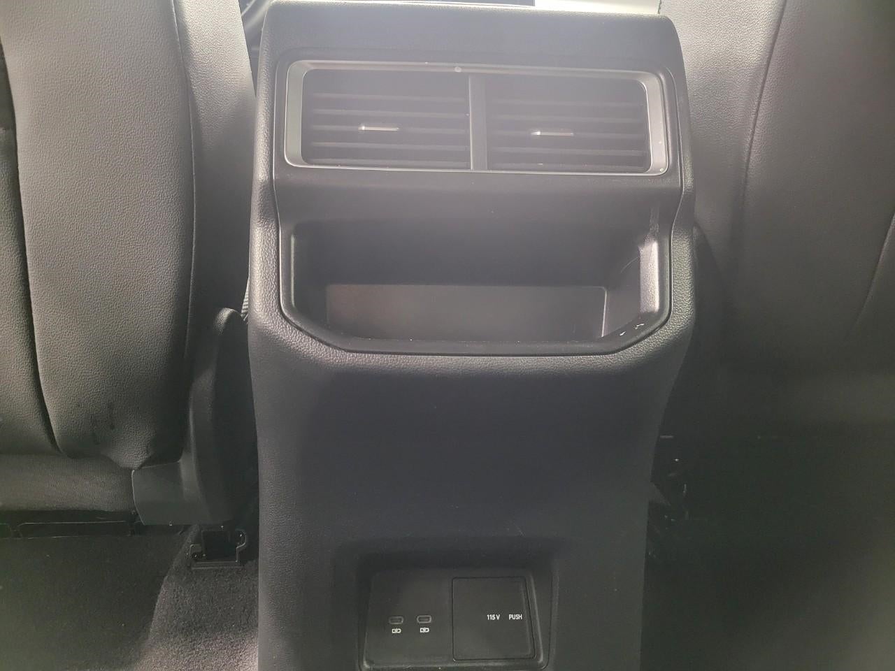 2025 Volkswagen Atlas Cross Sport 2.0T SE w/Technology 4MOTION