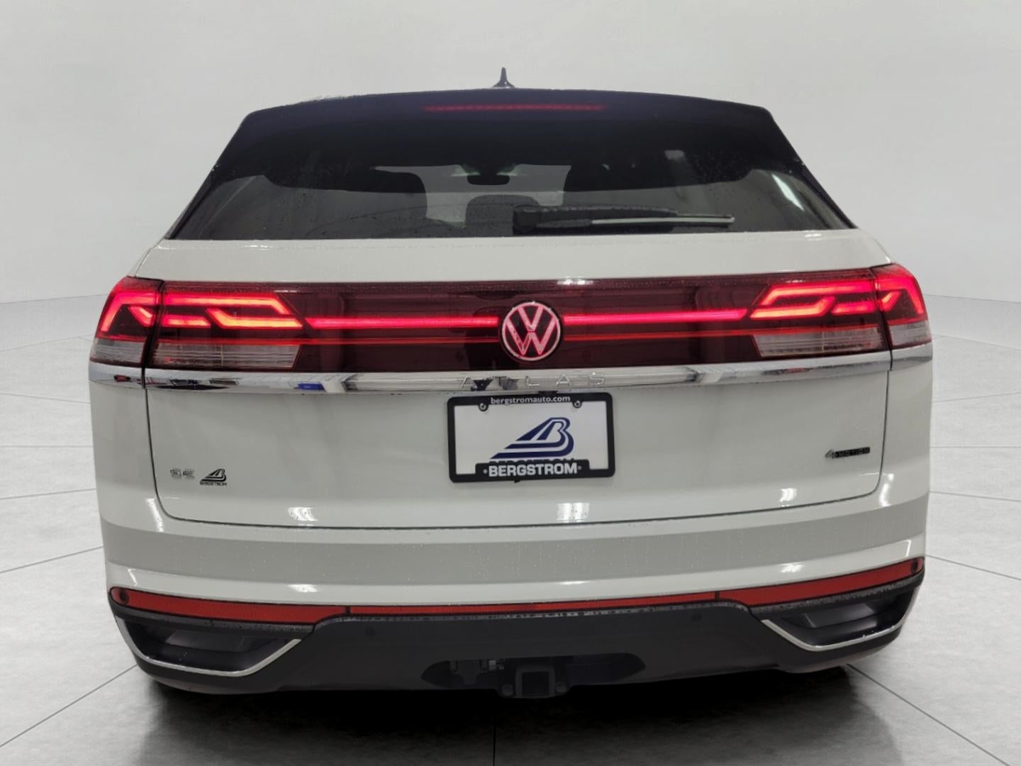 2025 Volkswagen Atlas Cross Sport 2.0T SE w/Technology 4MOTION
