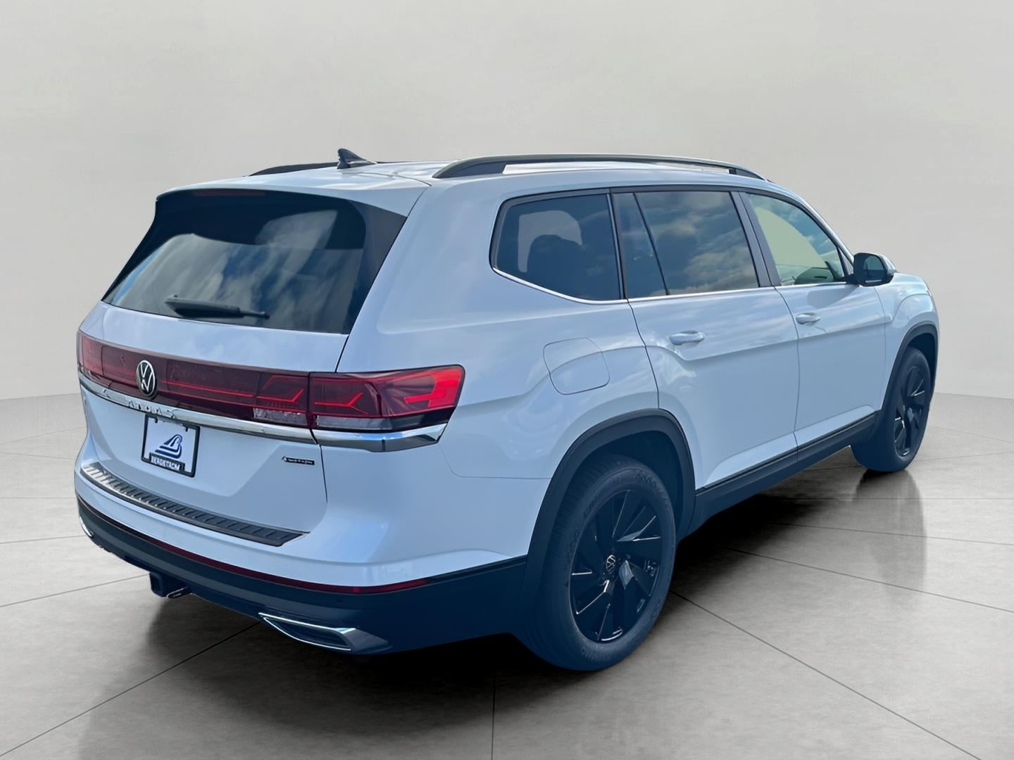 2026 Volkswagen Atlas 2.0T SE w/Technology 4MOTION