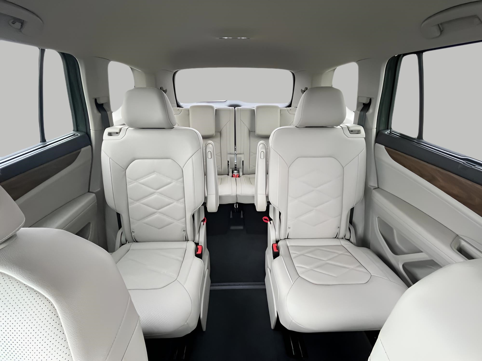 2026 Volkswagen Atlas 2.0T SE w/Technology 4MOTION