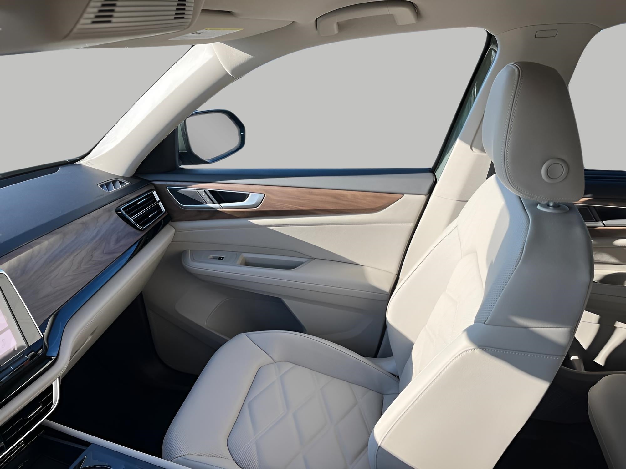 2026 Volkswagen Atlas 2.0T SE w/Technology 4MOTION