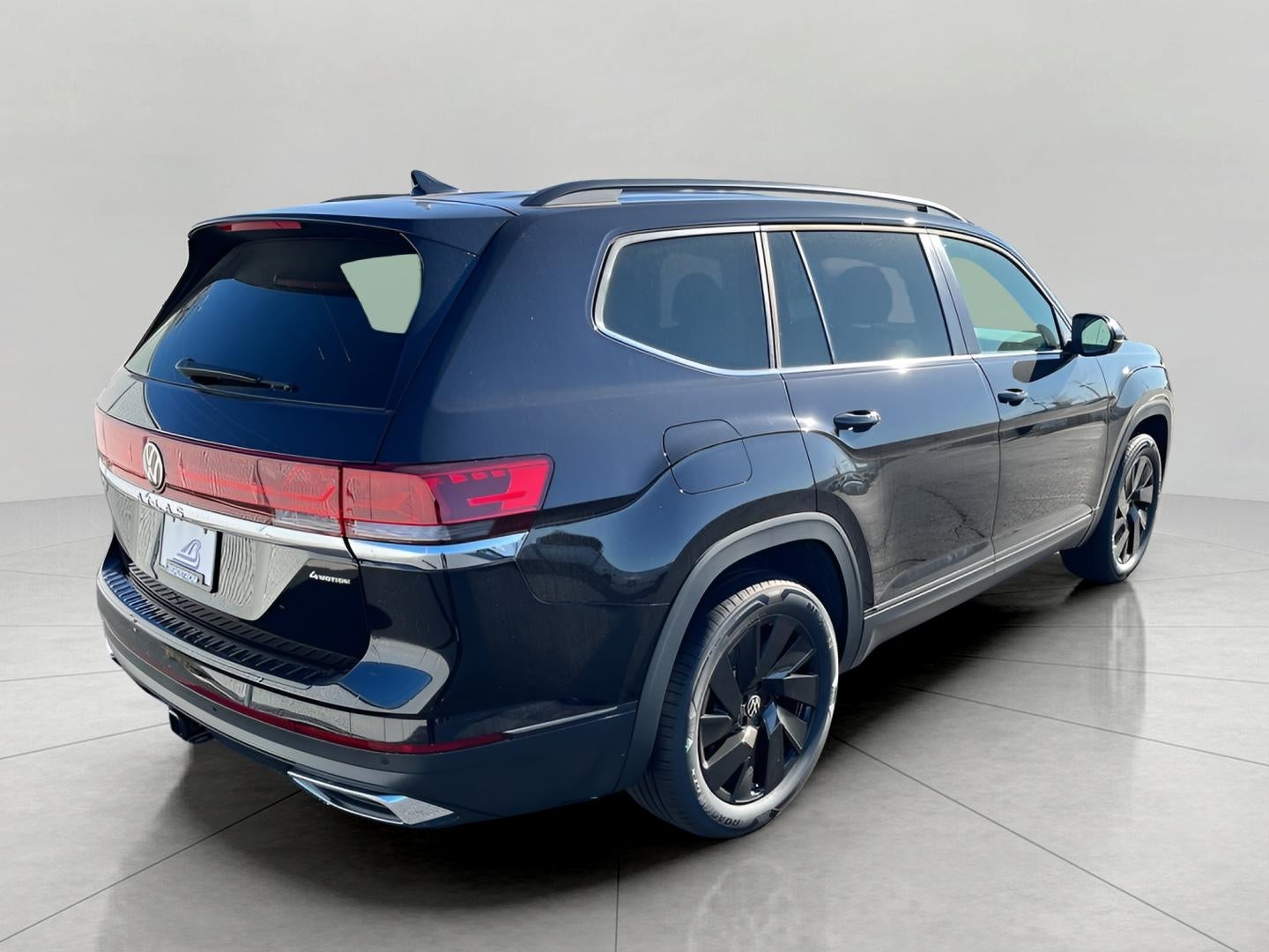 2026 Volkswagen Atlas 2.0T SE w/Technology 4MOTION
