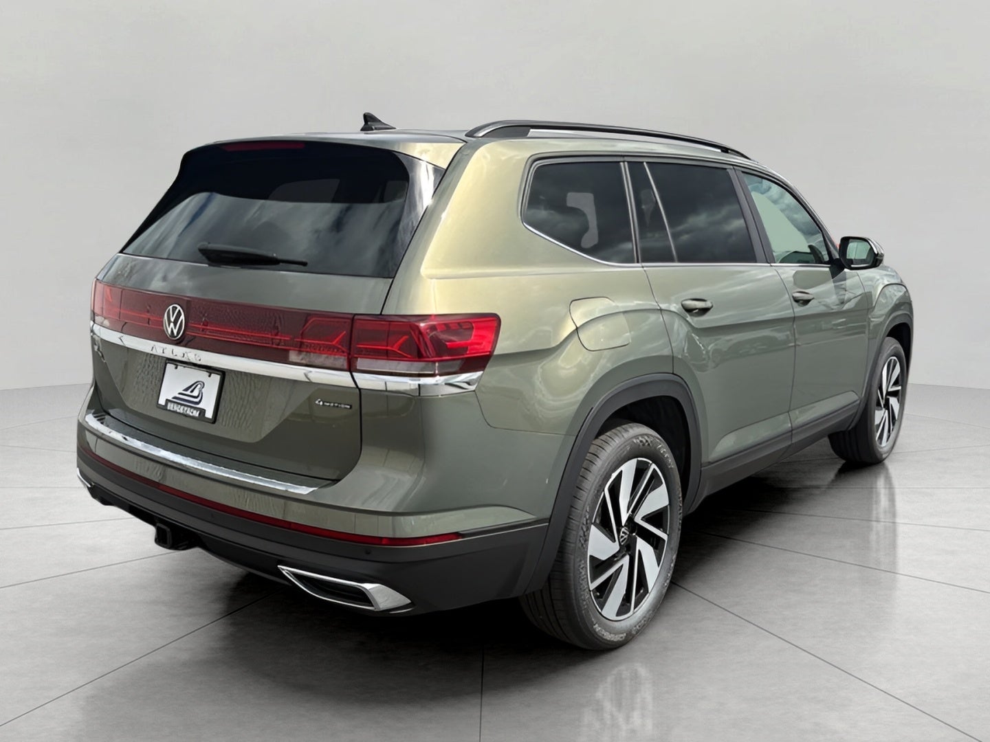 2026 Volkswagen Atlas 2.0T SE w/Technology 4MOTION