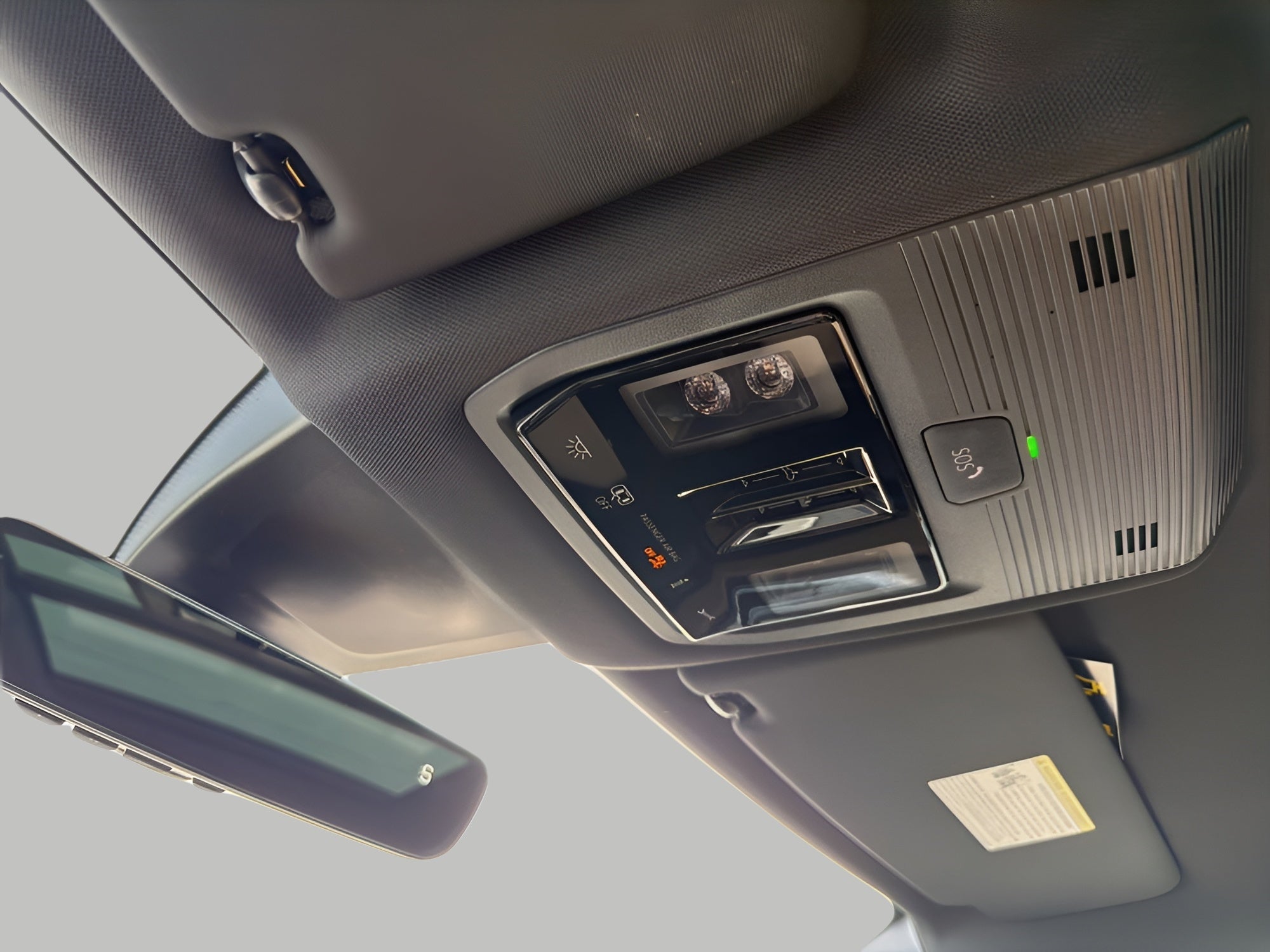 2026 Volkswagen Atlas Cross Sport 2.0T SE w/Technology 4MOTION