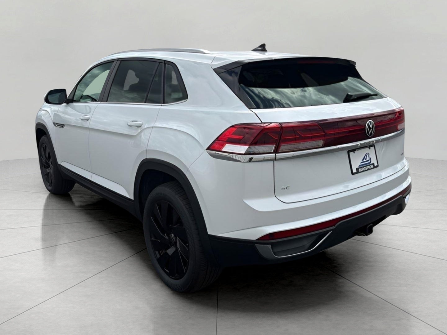 2026 Volkswagen Atlas Cross Sport 2.0T SE w/Technology 4MOTION