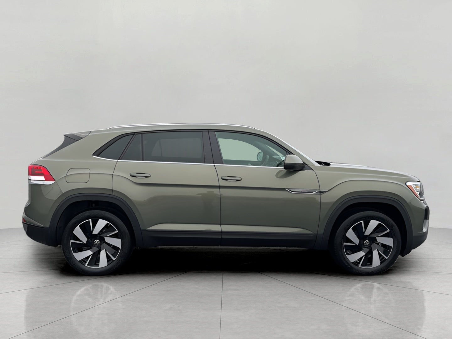 2026 Volkswagen Atlas Cross Sport 2.0T SE w/Technology 4MOTION