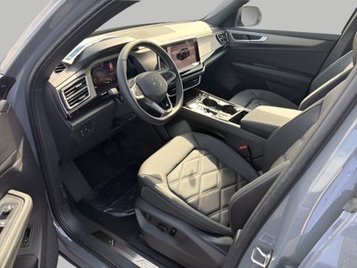 2026 Volkswagen Atlas Cross Sport 2.0T SE w/Technology 4MOTION