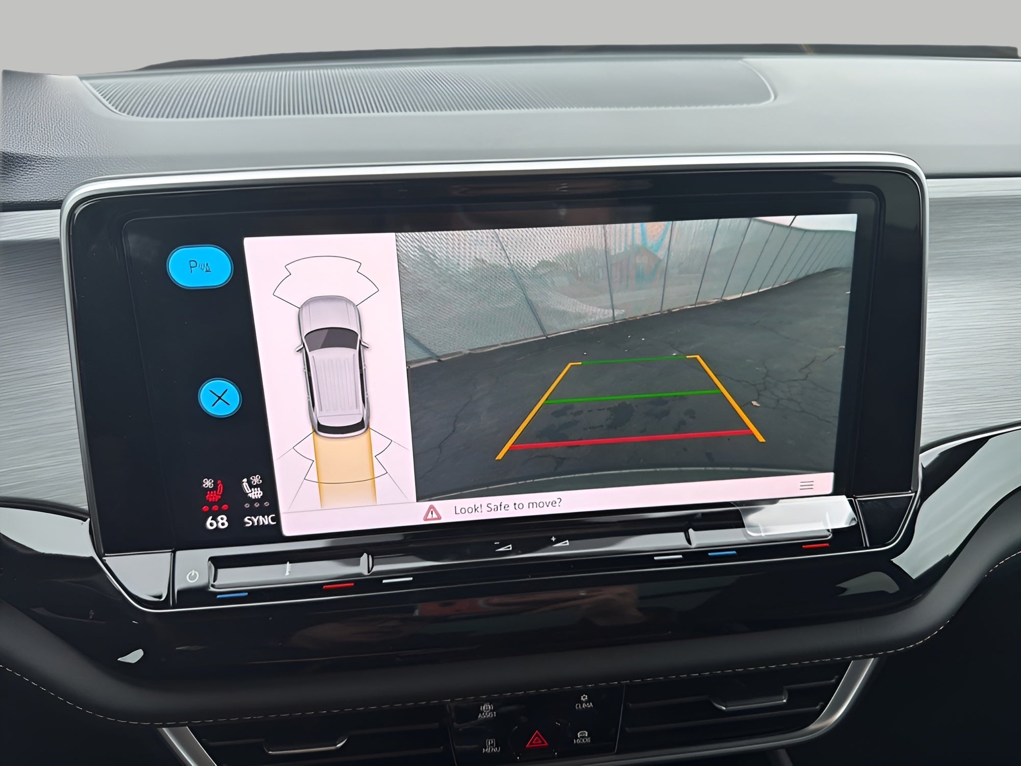 2026 Volkswagen Atlas Cross Sport 2.0T SE w/Technology 4MOTION