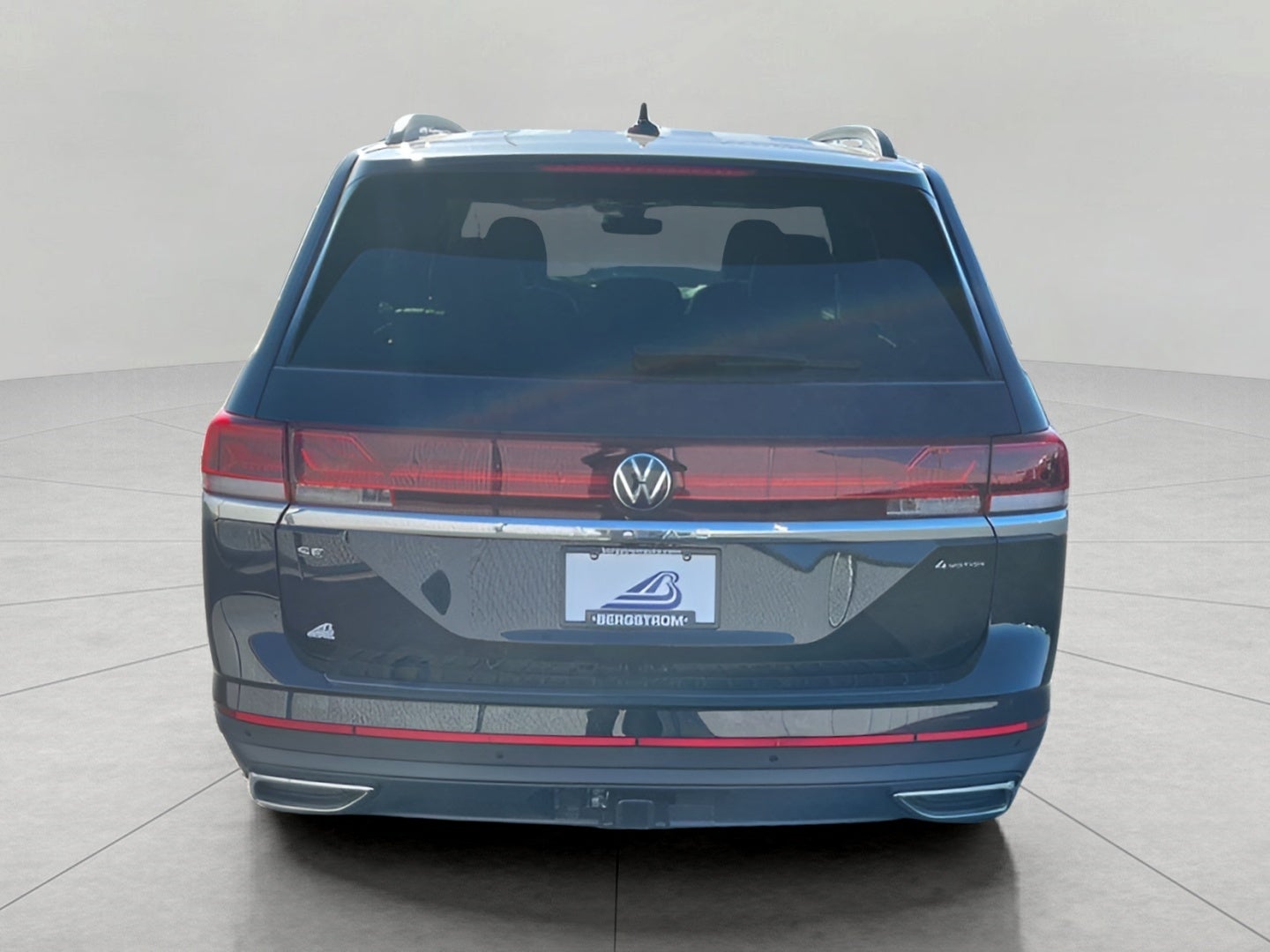 2026 Volkswagen Atlas 2.0T SE w/Technology 4MOTION