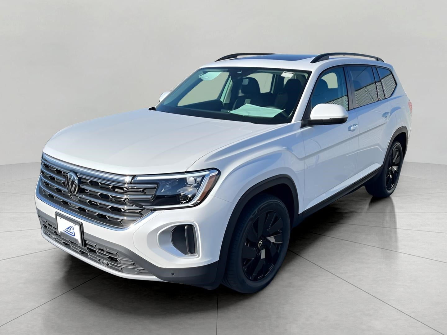 2026 Volkswagen Atlas 2.0T SE w/Technology 4MOTION