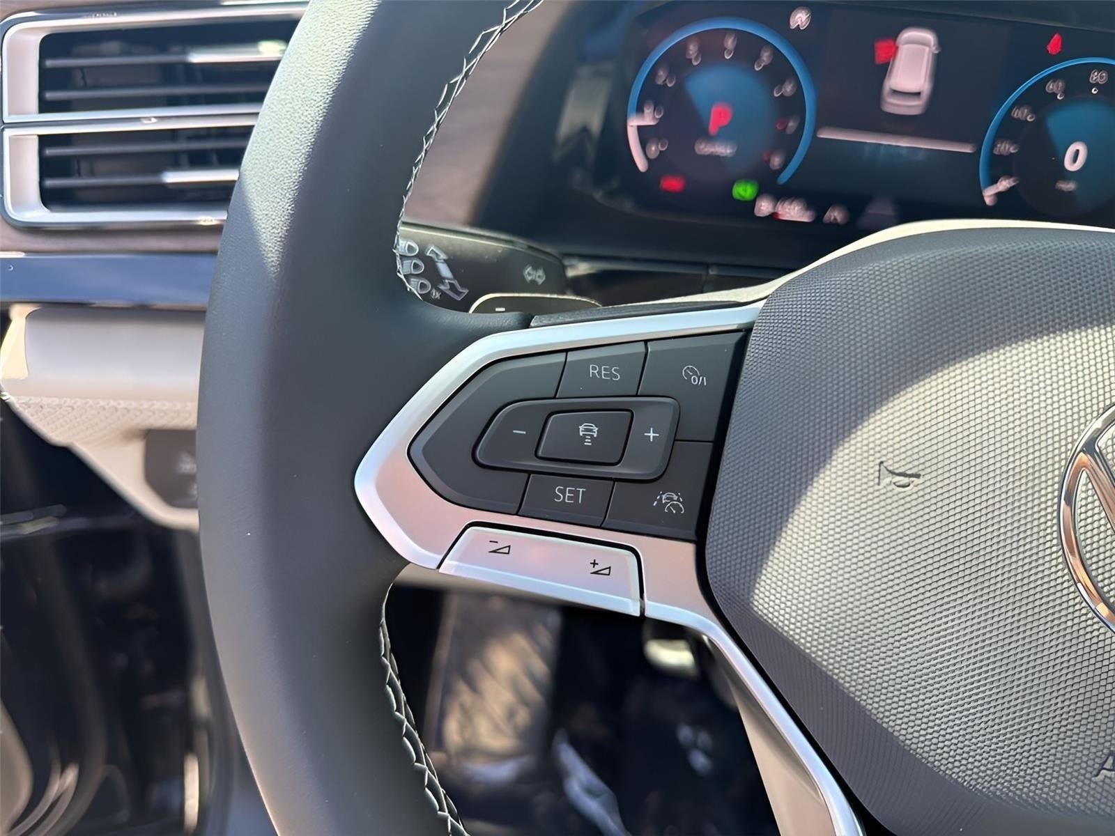 2026 Volkswagen Atlas 2.0T SE w/Technology 4MOTION
