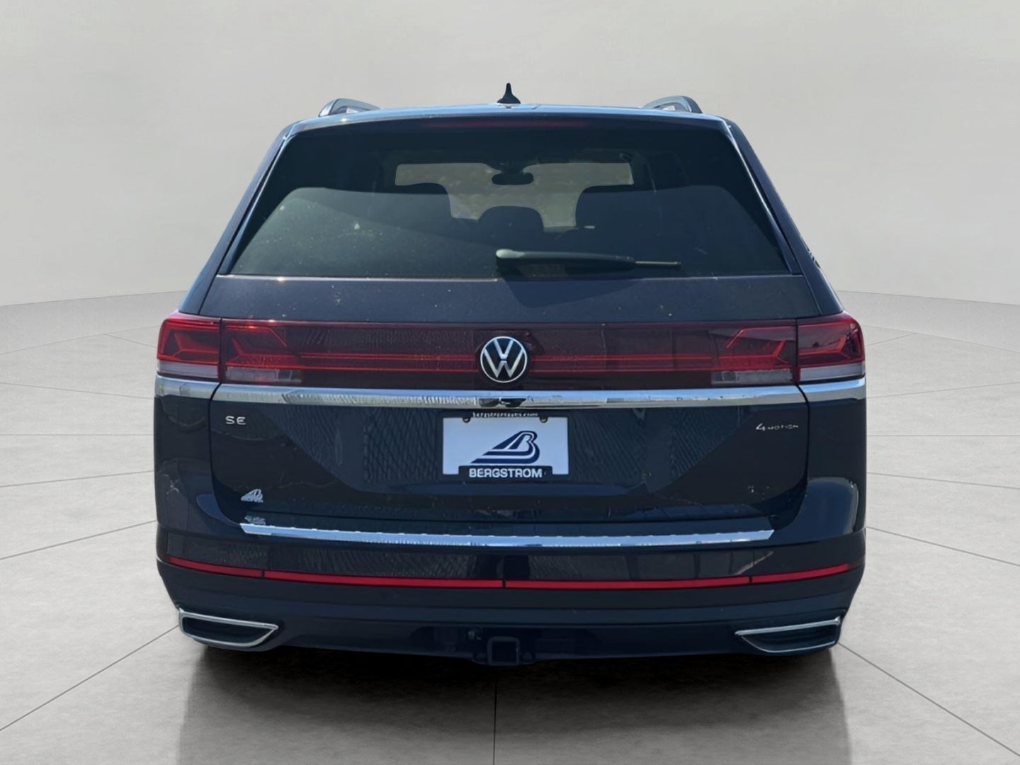 2026 Volkswagen Atlas 2.0T SE w/Technology 4MOTION