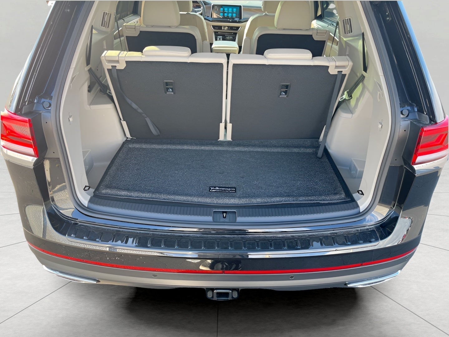 2026 Volkswagen Atlas 2.0T SE w/Technology 4MOTION