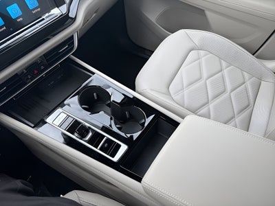 2026 Volkswagen Atlas 2.0T SE w/Technology 4MOTION