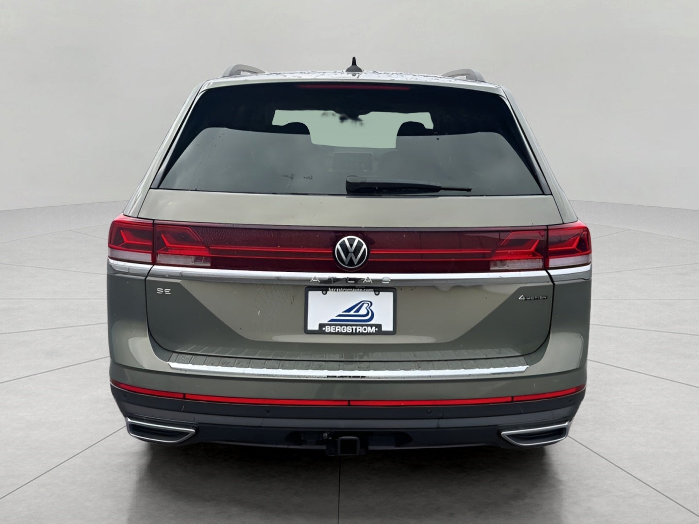 2026 Volkswagen Atlas 2.0T SE w/Technology 4MOTION