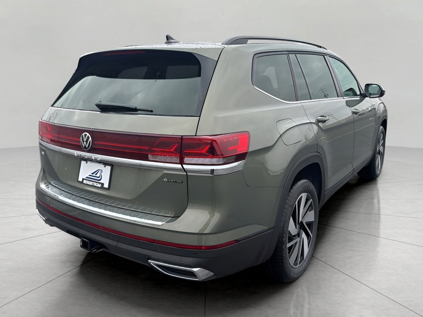 2026 Volkswagen Atlas 2.0T SE w/Technology 4MOTION