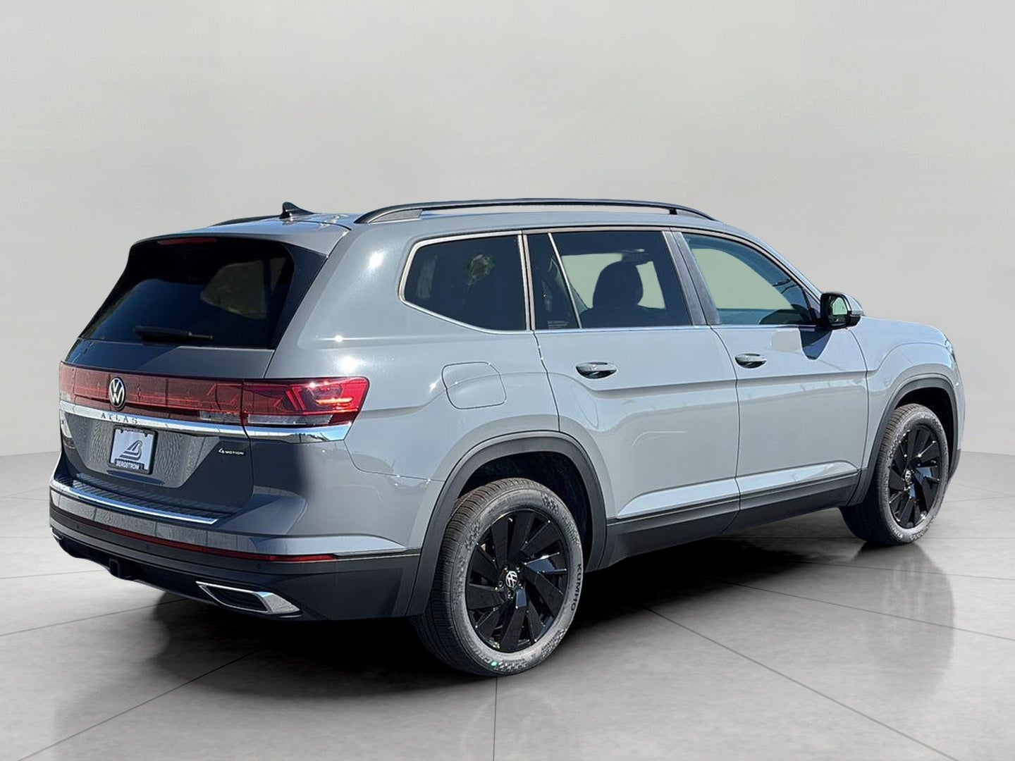 2026 Volkswagen Atlas 2.0T SE w/Technology 4MOTION