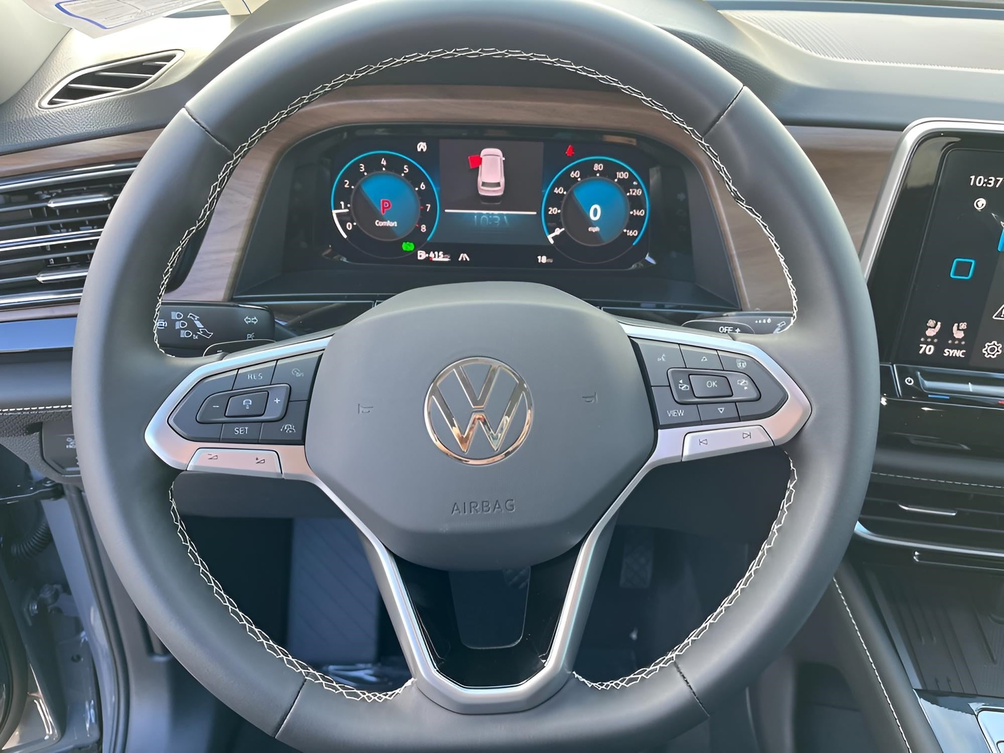 2026 Volkswagen Atlas 2.0T SE w/Technology 4MOTION