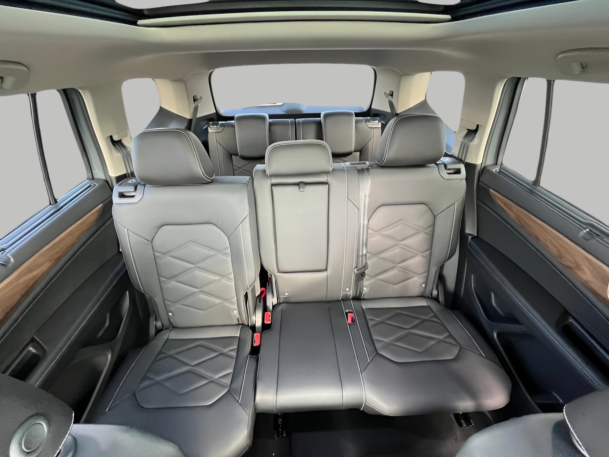 2026 Volkswagen Atlas 2.0T SE w/Technology 4MOTION