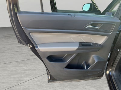 2023 Volkswagen Atlas 3.6L V6 SE w/Technology 4MOTION