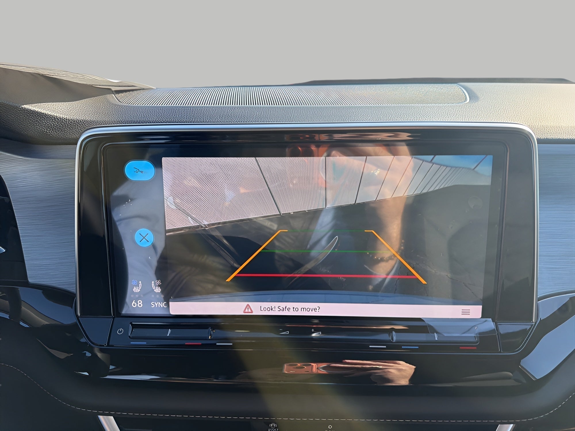 2026 Volkswagen Atlas Cross Sport 2.0T SE 4MOTION