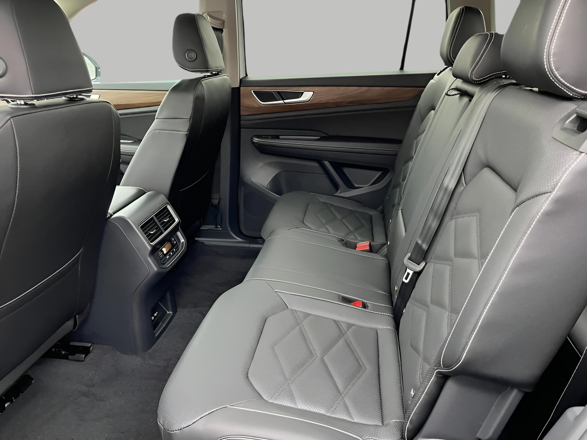 2026 Volkswagen Atlas 2.0T SE 4MOTION