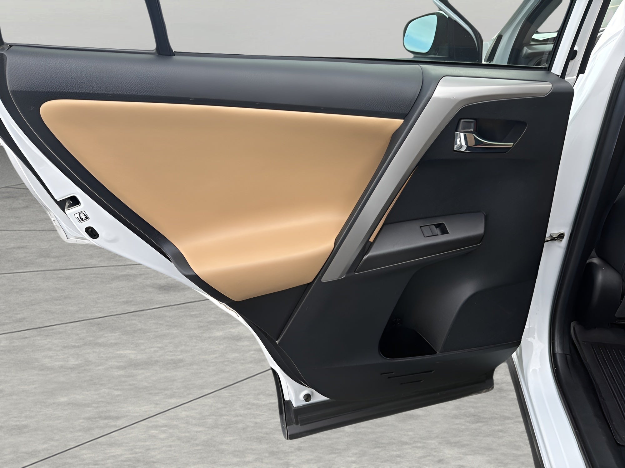 2018 Toyota RAV4 SPORT UTILITY