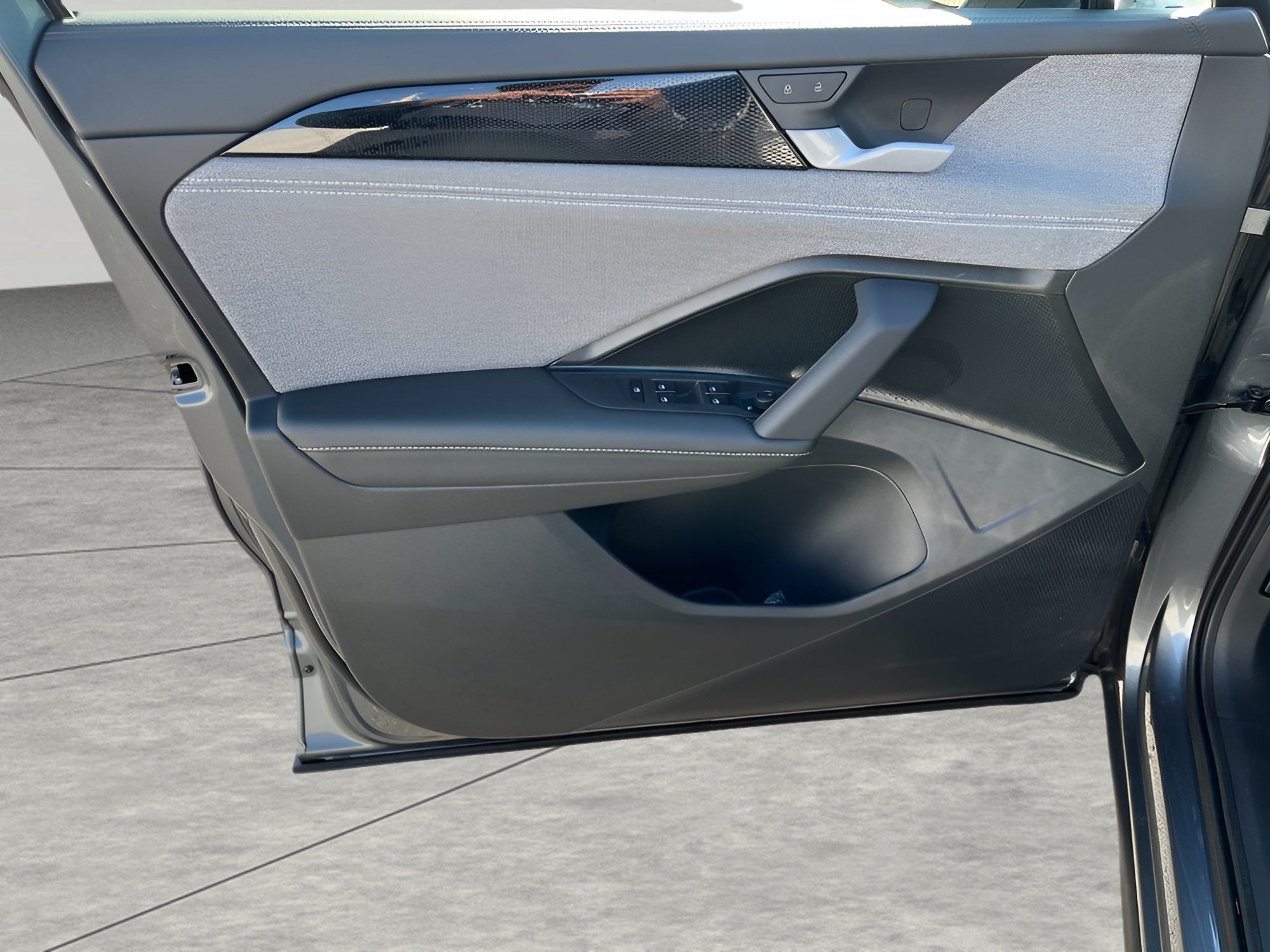 2025 Volkswagen Tiguan 2.0T S 4MOTION