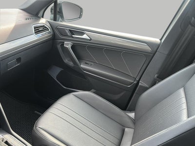 2023 Volkswagen Tiguan 2.0T SE R-Line Black FWD