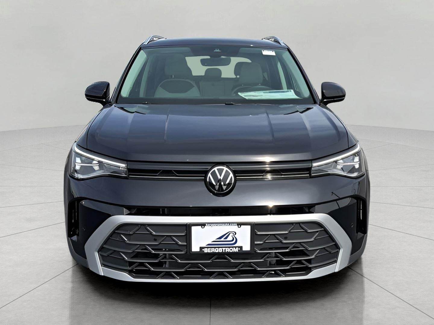 2026 Volkswagen Taos SE FWD