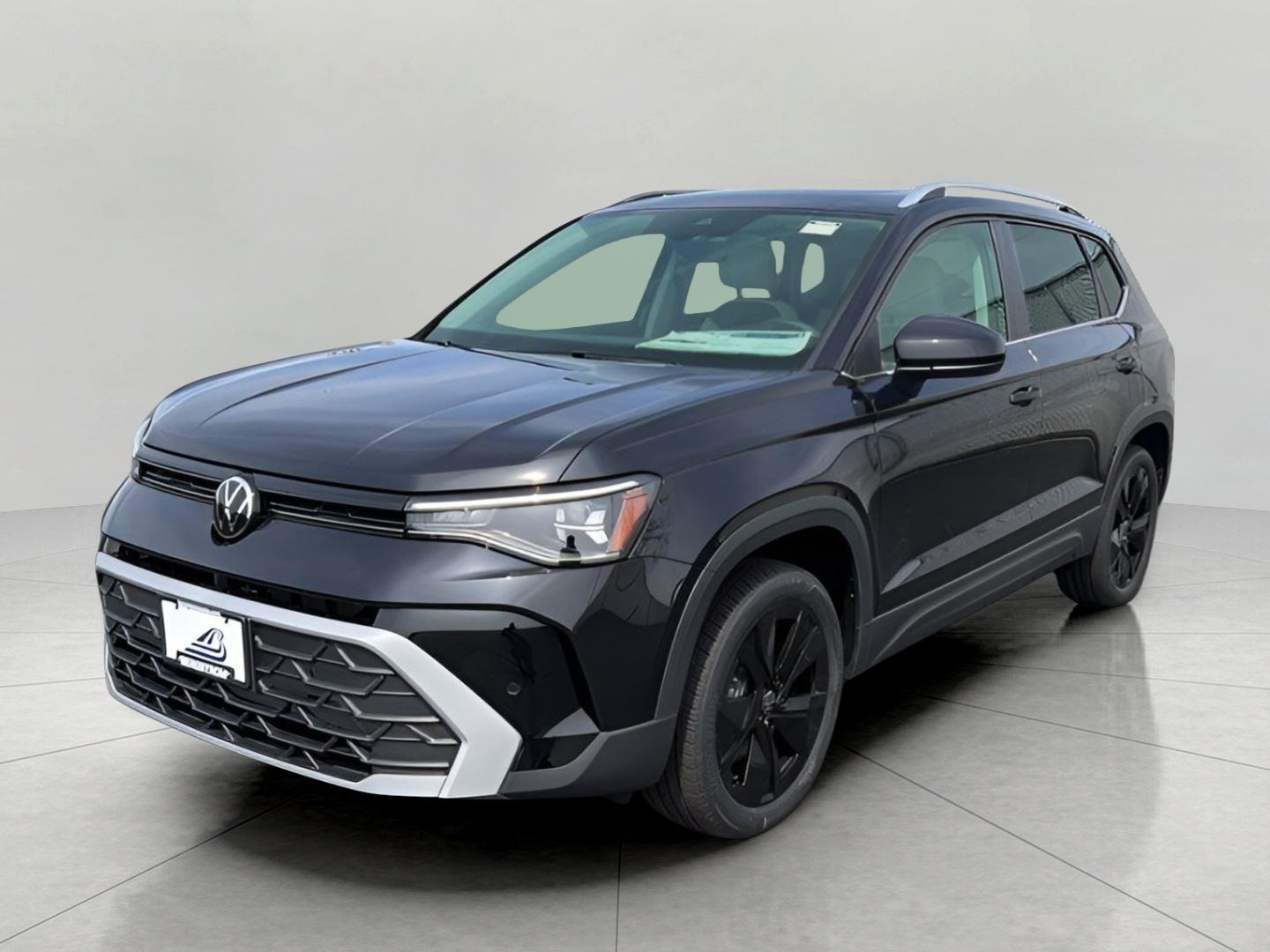 2026 Volkswagen Taos SE FWD