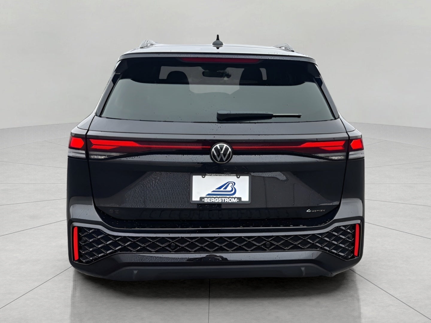 2026 Volkswagen Tiguan 2.0T SE R-Line Black 4MOTION