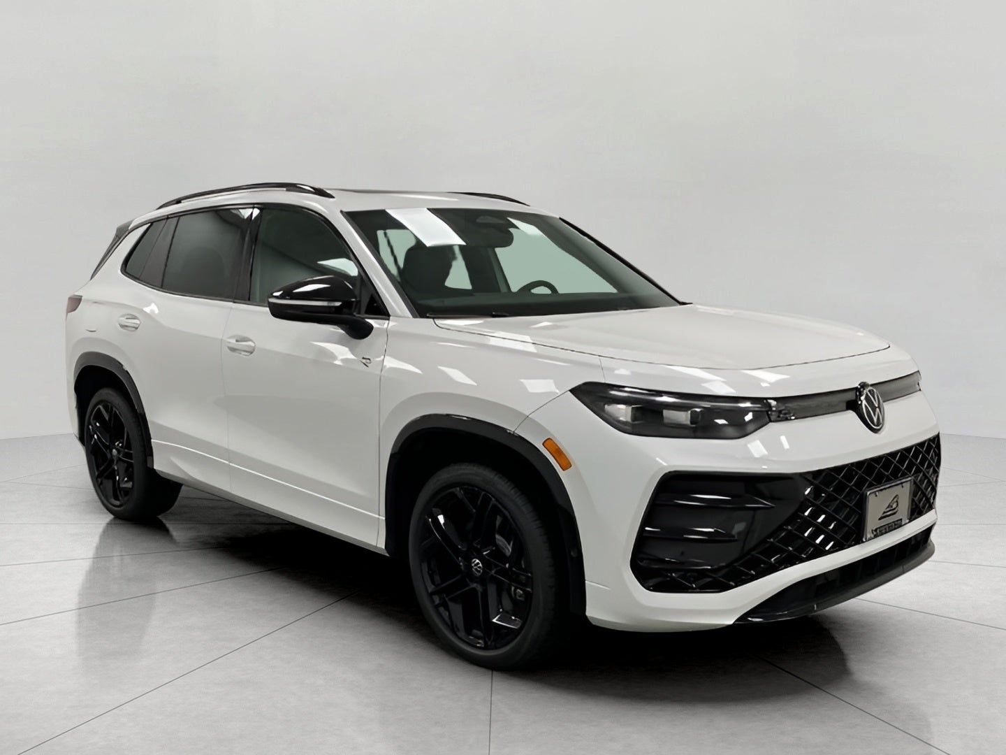 2026 Volkswagen Tiguan SE R-Line Black 4MOTION