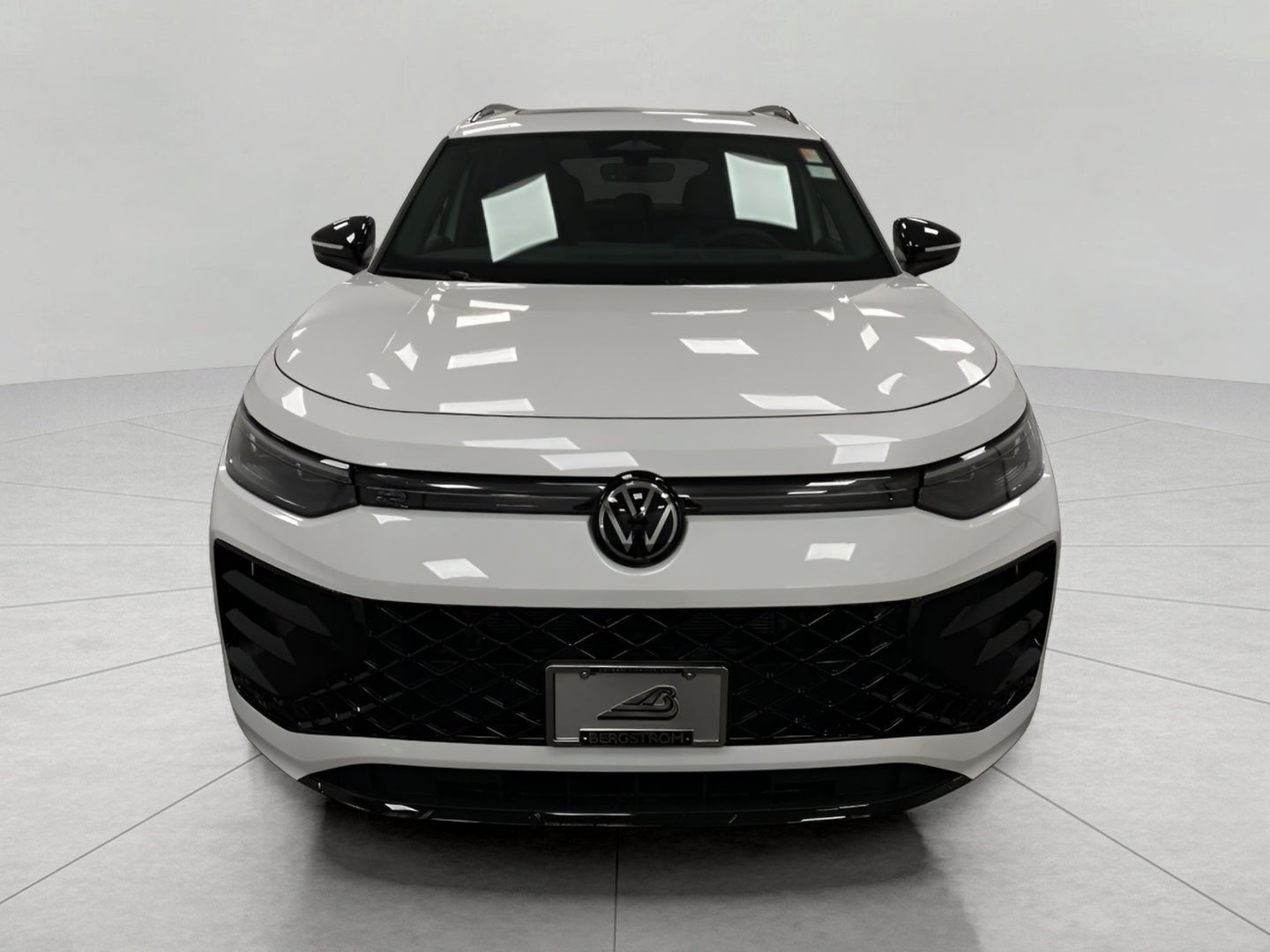 2026 Volkswagen Tiguan SE R-Line Black 4MOTION