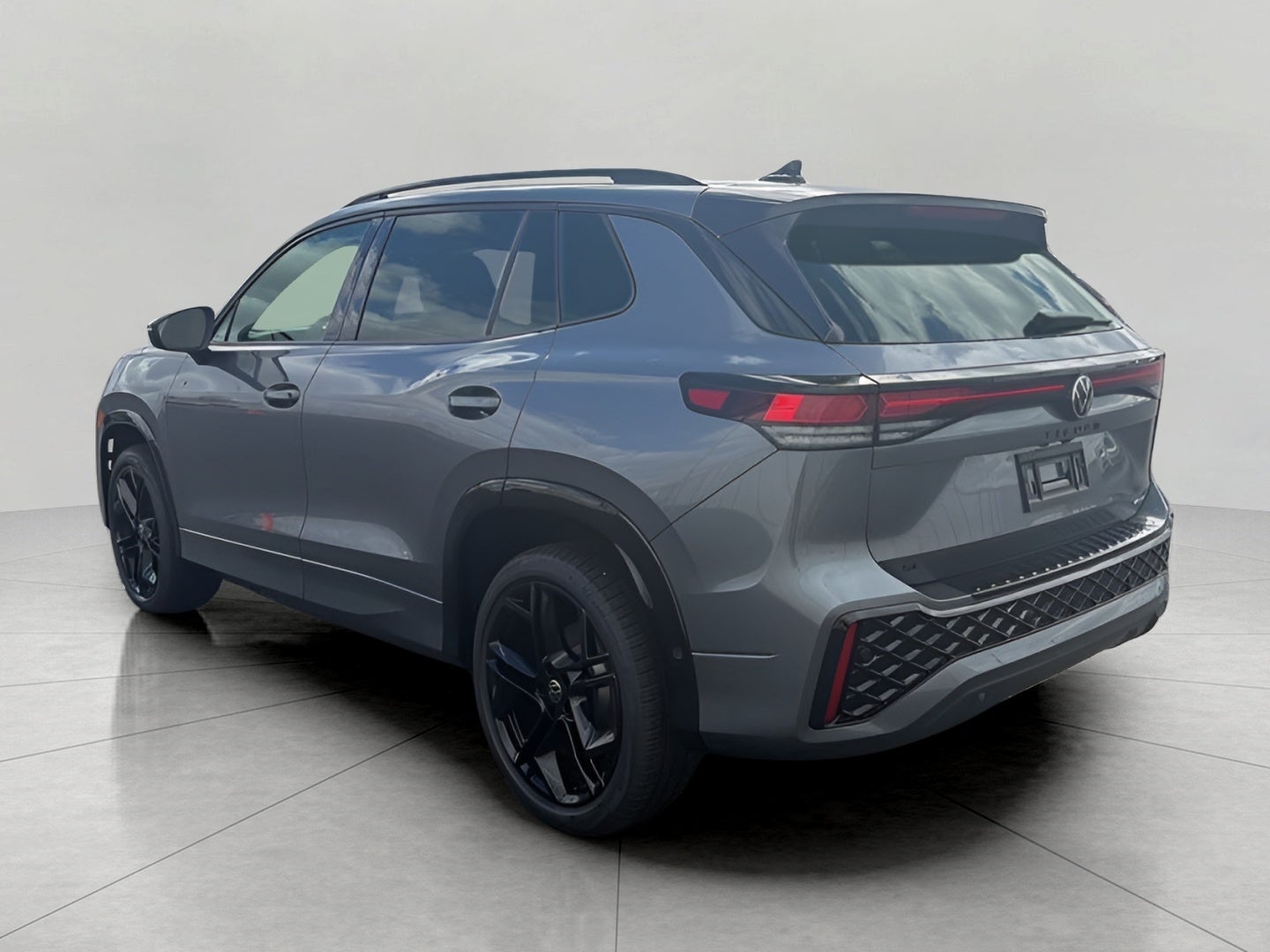2026 Volkswagen Tiguan SE R-Line Black 4MOTION
