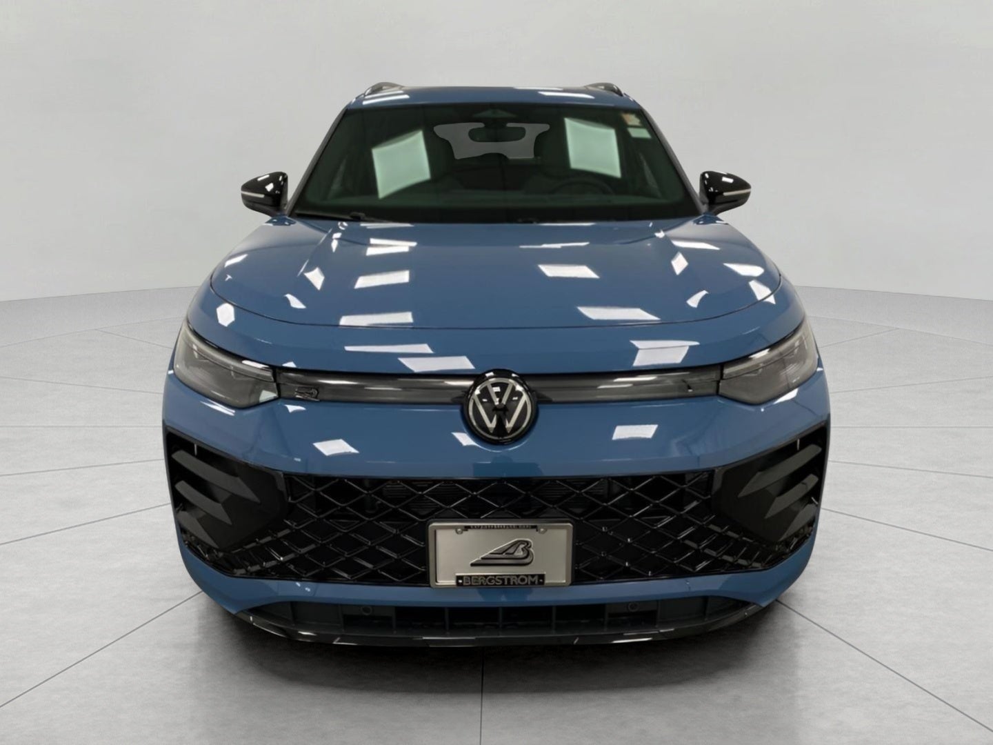 2026 Volkswagen Tiguan SE R-Line Black 4MOTION